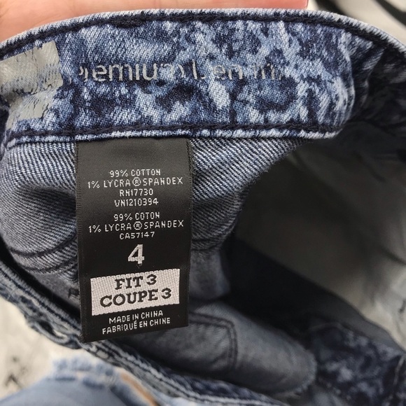 Mossimo Premium Denim Jean Cut Off Shorts - Picture 4 of 4